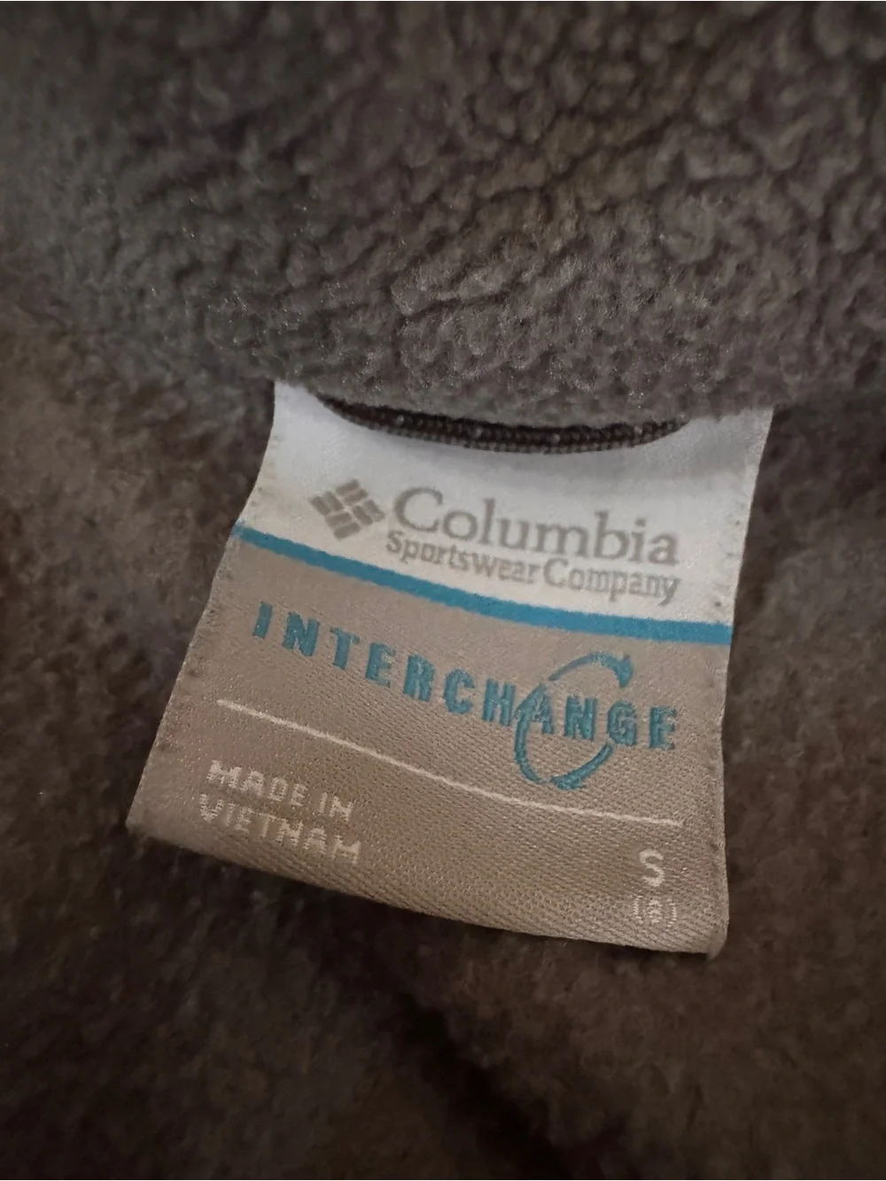 Columbia Men’s Black & Gray Camo Hooded (grow with me) Jacket